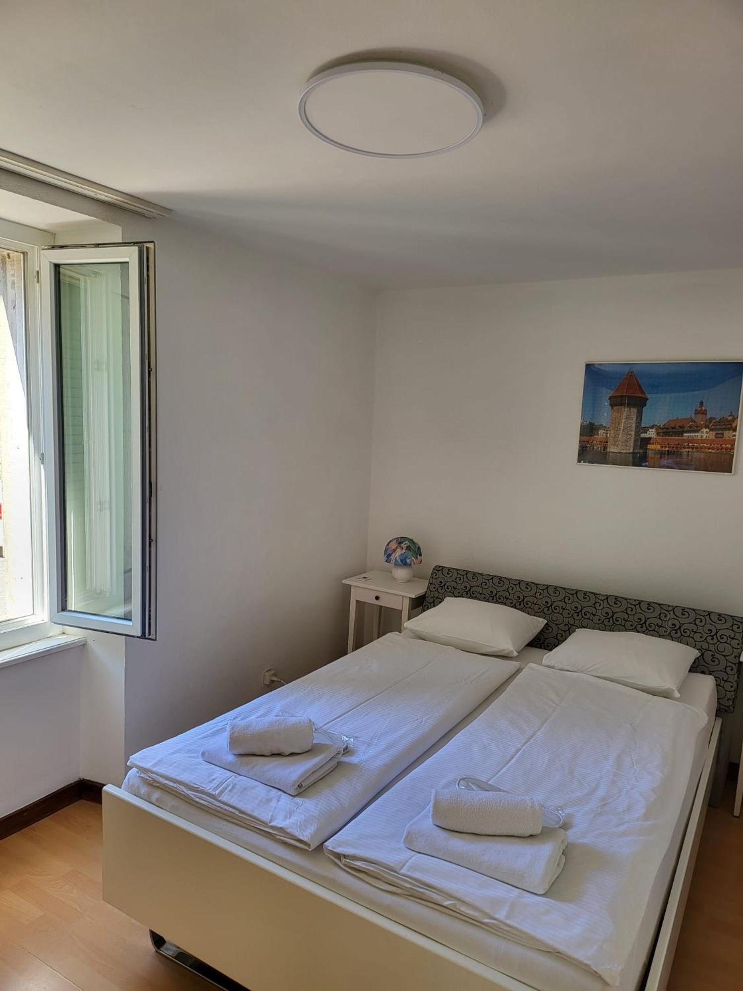 Bastis Central Guesthouse Lucerne City 外观 照片